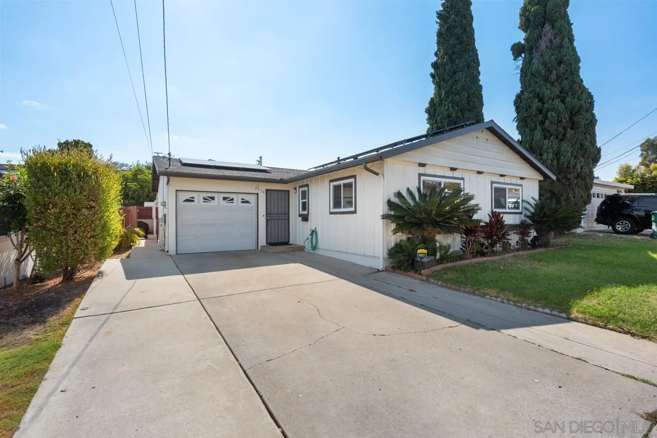 https://cdn.realtyfeed.com/cdn/127/250039591/a5e7d25ce6bb0393b0ad7eff655a30da.webp