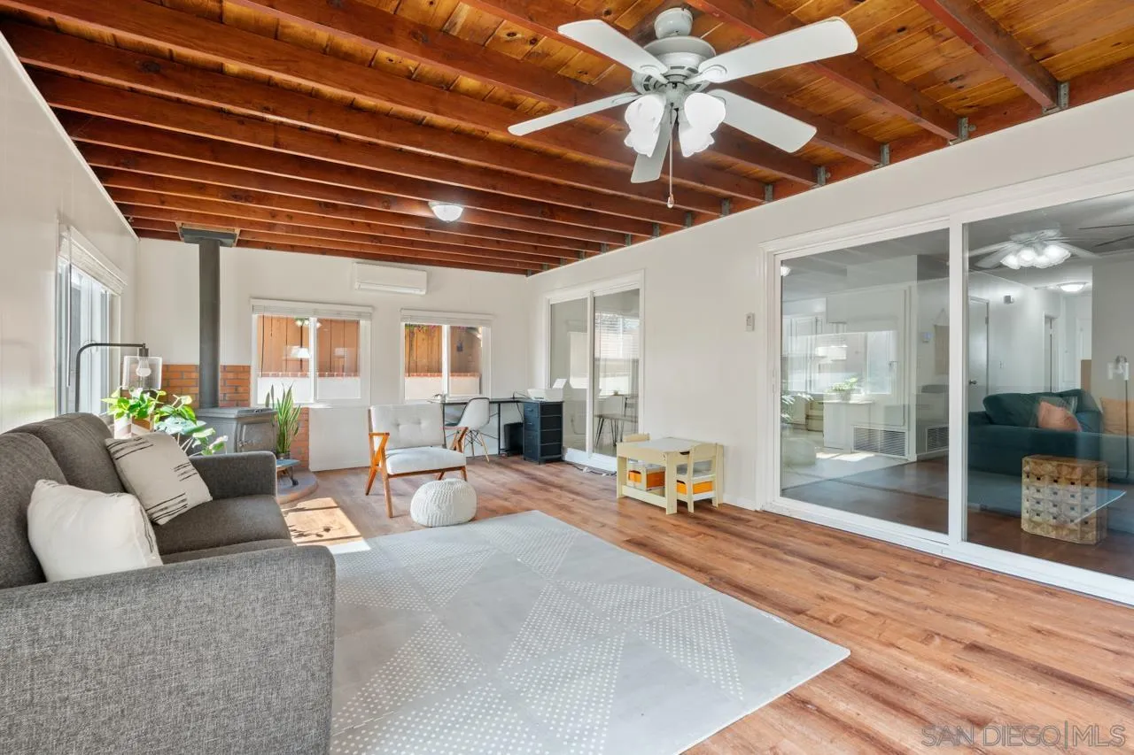 https://cdn.realtyfeed.com/cdn/127/250039591/eeafee7c4da1e08aad1f39d6f435521b.webp