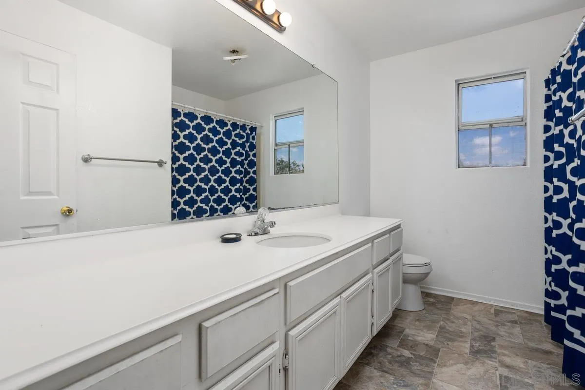 https://cdn.realtyfeed.com/cdn/127/250039595/b783fcec6f82d63fe4bffd1fb35717df.webp