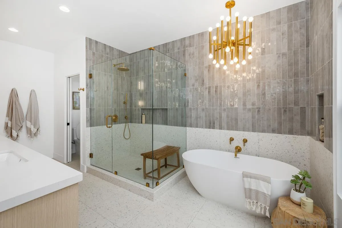 https://cdn.realtyfeed.com/cdn/127/250039600/00ea9034a93cf3c8a87dd2d0f730463f.webp