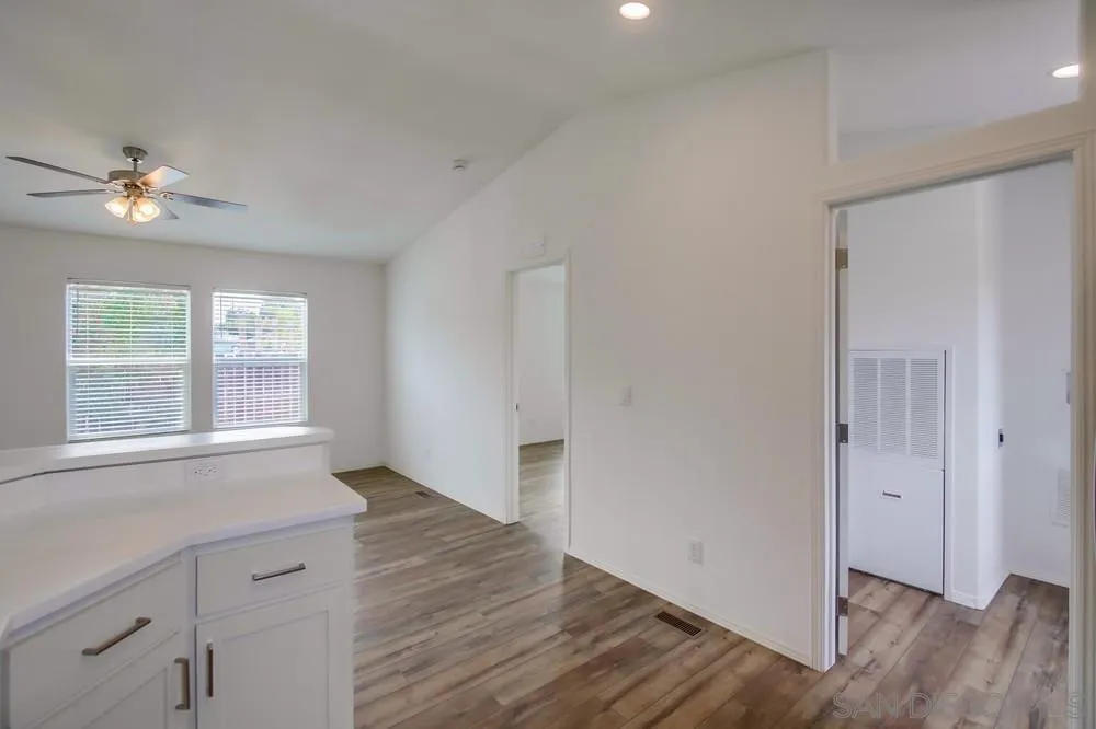 https://cdn.realtyfeed.com/cdn/127/250039606/317d25ae8a8f56dae7f02987c4a51a60.webp