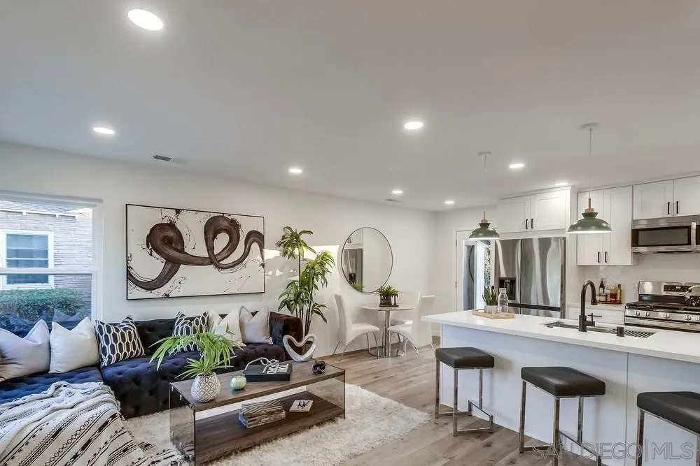 https://cdn.realtyfeed.com/cdn/127/250039606/a025e858e4b91cc8f075436926b92d1f.webp