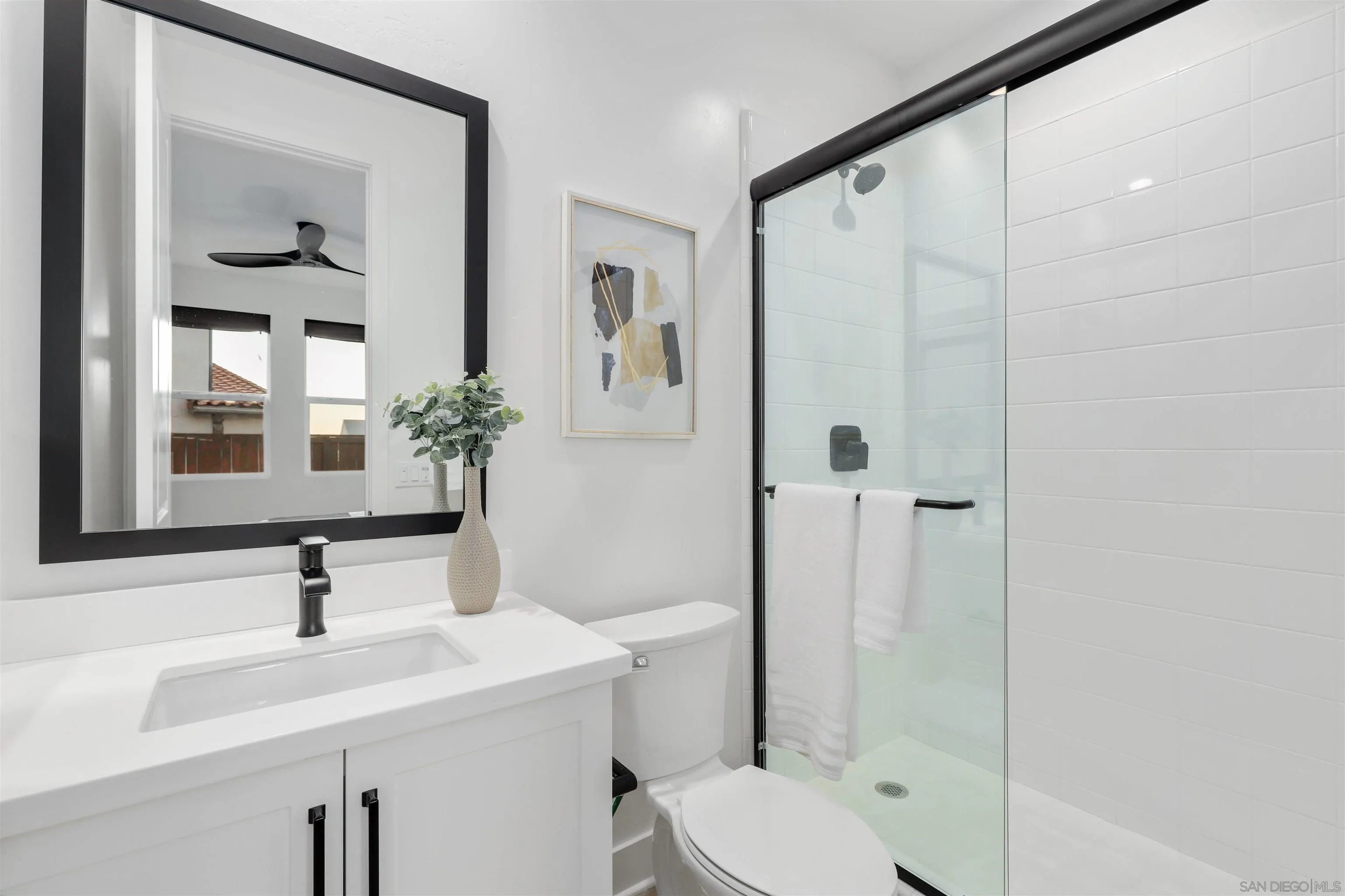 https://cdn.realtyfeed.com/cdn/127/250039615/2e2b66d3bd329b210be1eb9888d81d26.webp