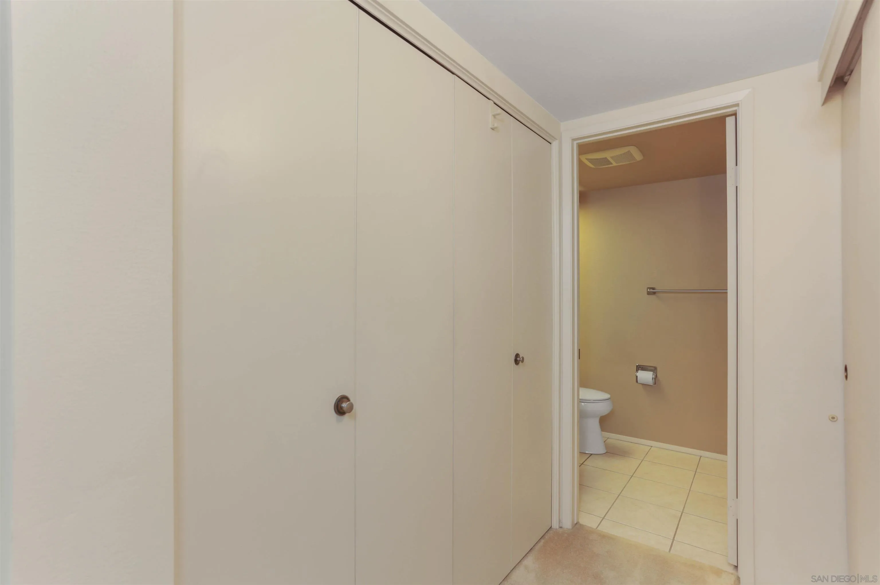 https://cdn.realtyfeed.com/cdn/127/250039620/8ca998000aef1cef2dac6eda6bdf6d1d.webp