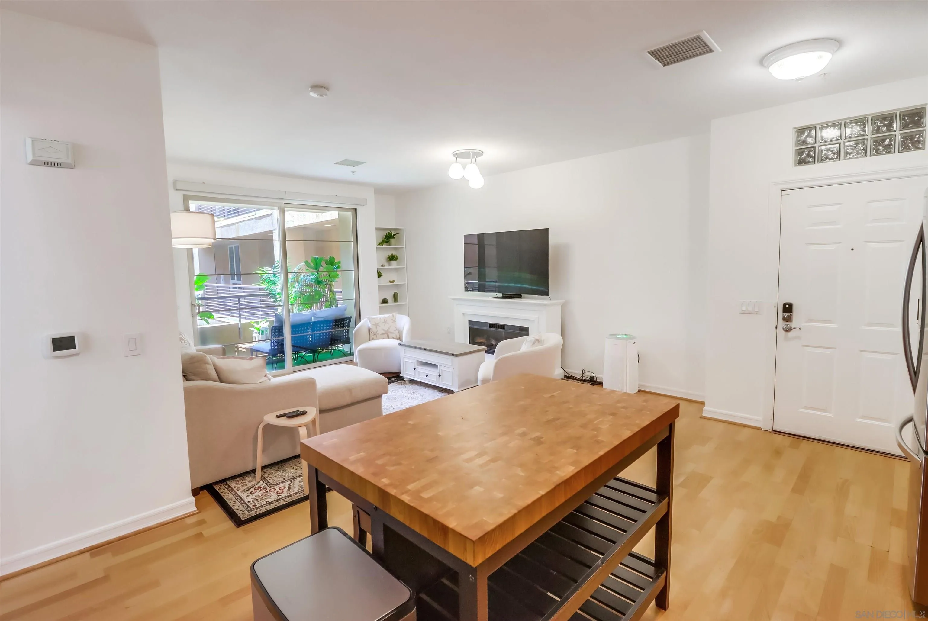 https://cdn.realtyfeed.com/cdn/127/250039635/65797c92d00490a1df79fdd133e335e3.webp