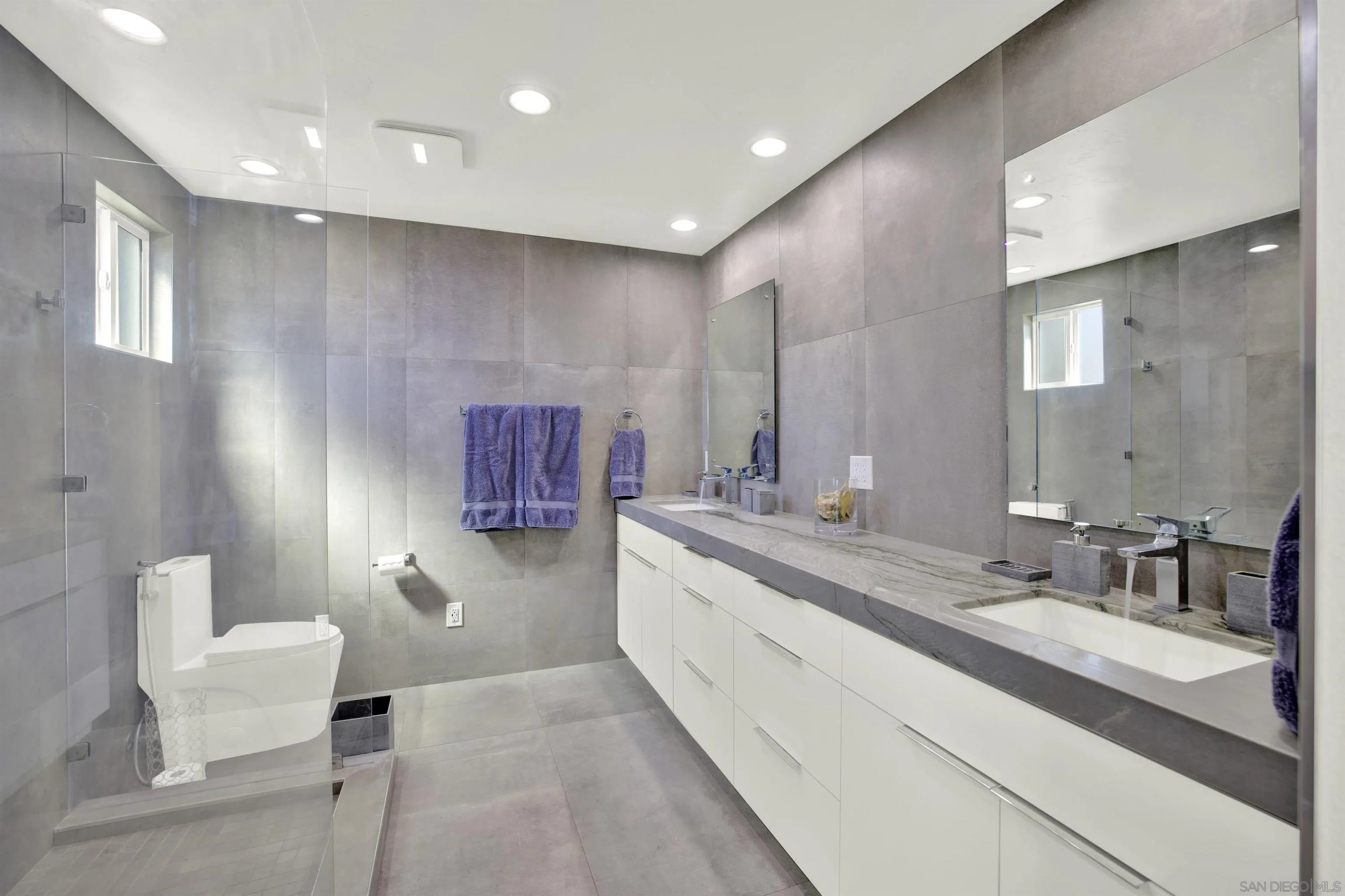 https://cdn.realtyfeed.com/cdn/127/250039636/17a41a2d691498f6b0079922f16d4a55.webp