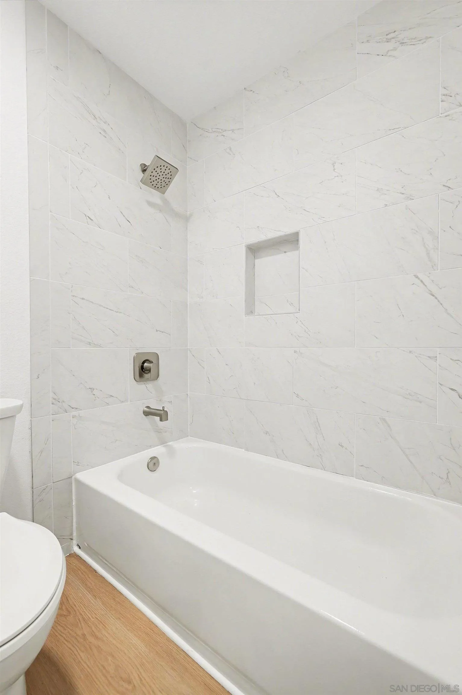 Photo #26: 250039638 Listing: Photo #26