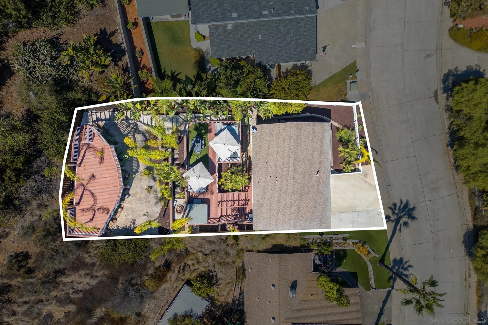 https://cdn.realtyfeed.com/cdn/127/250039639/b988262d4b0a202f20354c398bda525a.webp
