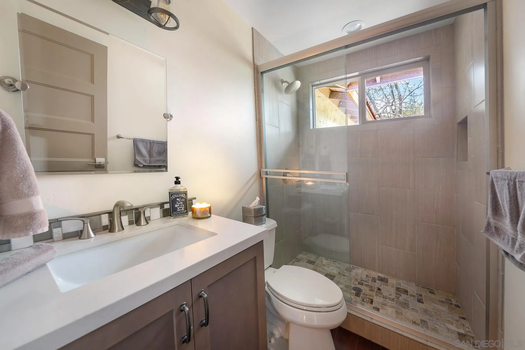 https://cdn.realtyfeed.com/cdn/127/250039640/6473aaca996ac8088728041d411dd7be.webp