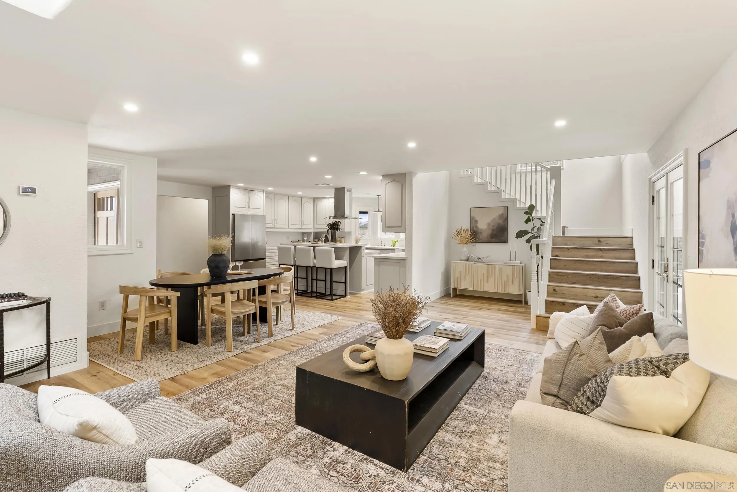 https://cdn.realtyfeed.com/cdn/127/250039641/16696b6ba3bbc7c8de1ecd5c15076b27.webp