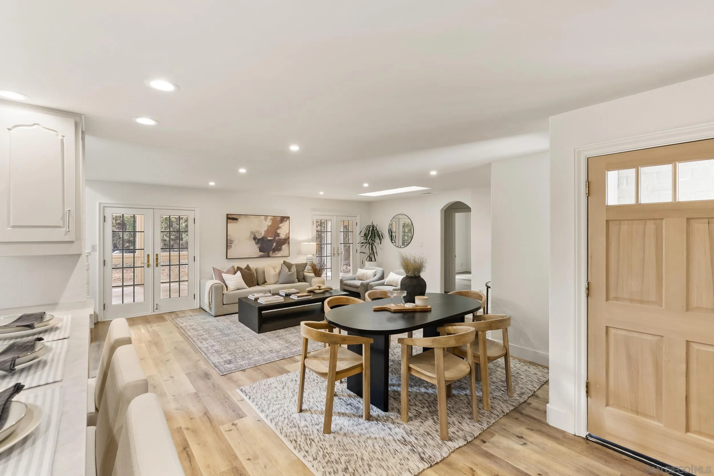 https://cdn.realtyfeed.com/cdn/127/250039641/d528e4b0c3d366bd3ab92c81507a9d9b.webp