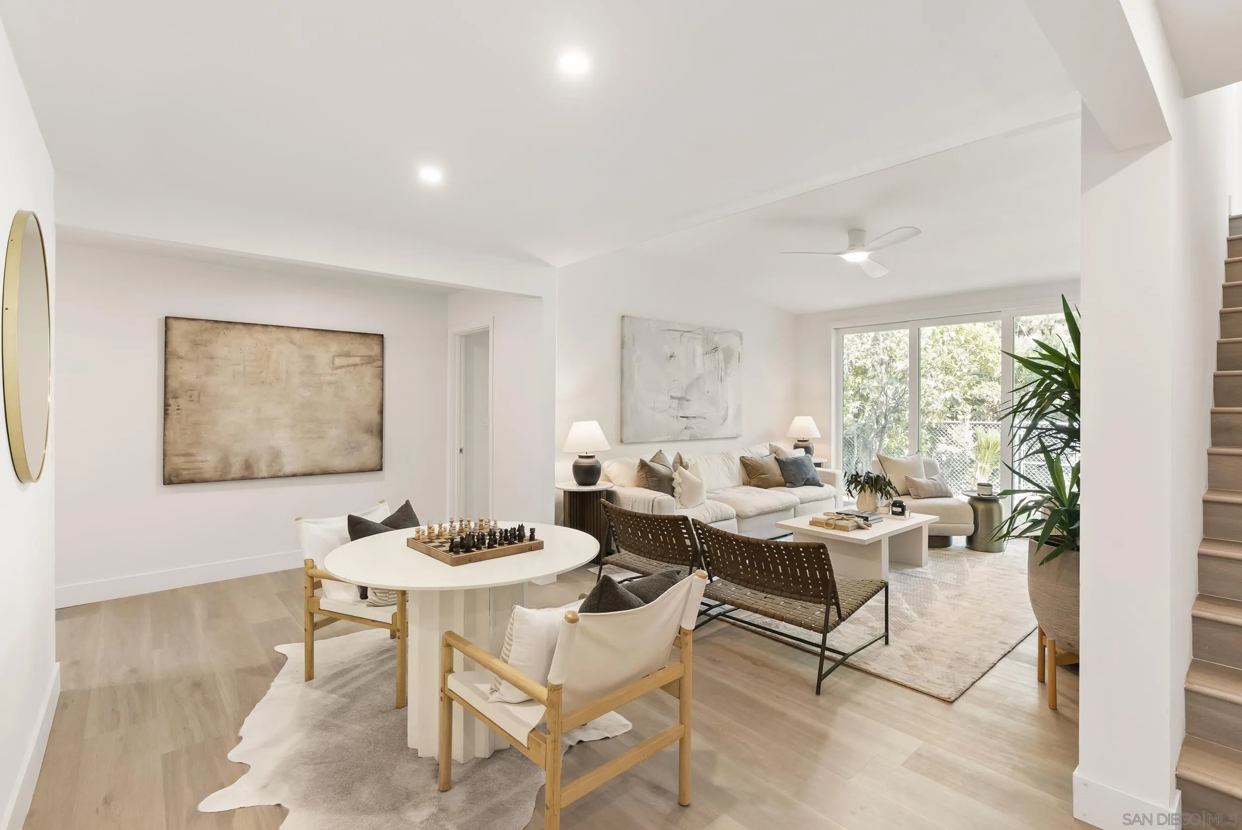 https://cdn.realtyfeed.com/cdn/127/250039643/50af1713cc31c838b87dab34d7bf422e.webp