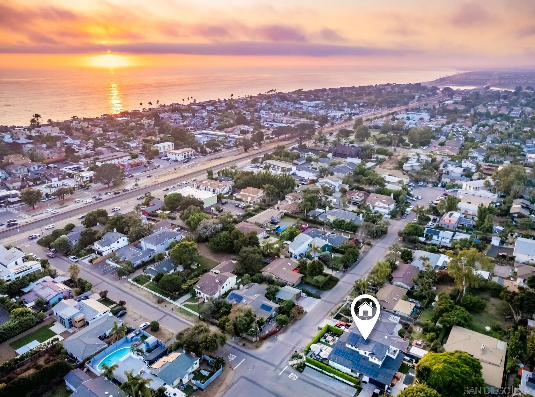 https://cdn.realtyfeed.com/cdn/127/250039644/ef74a20824ad404dd1773d59e790e678.webp