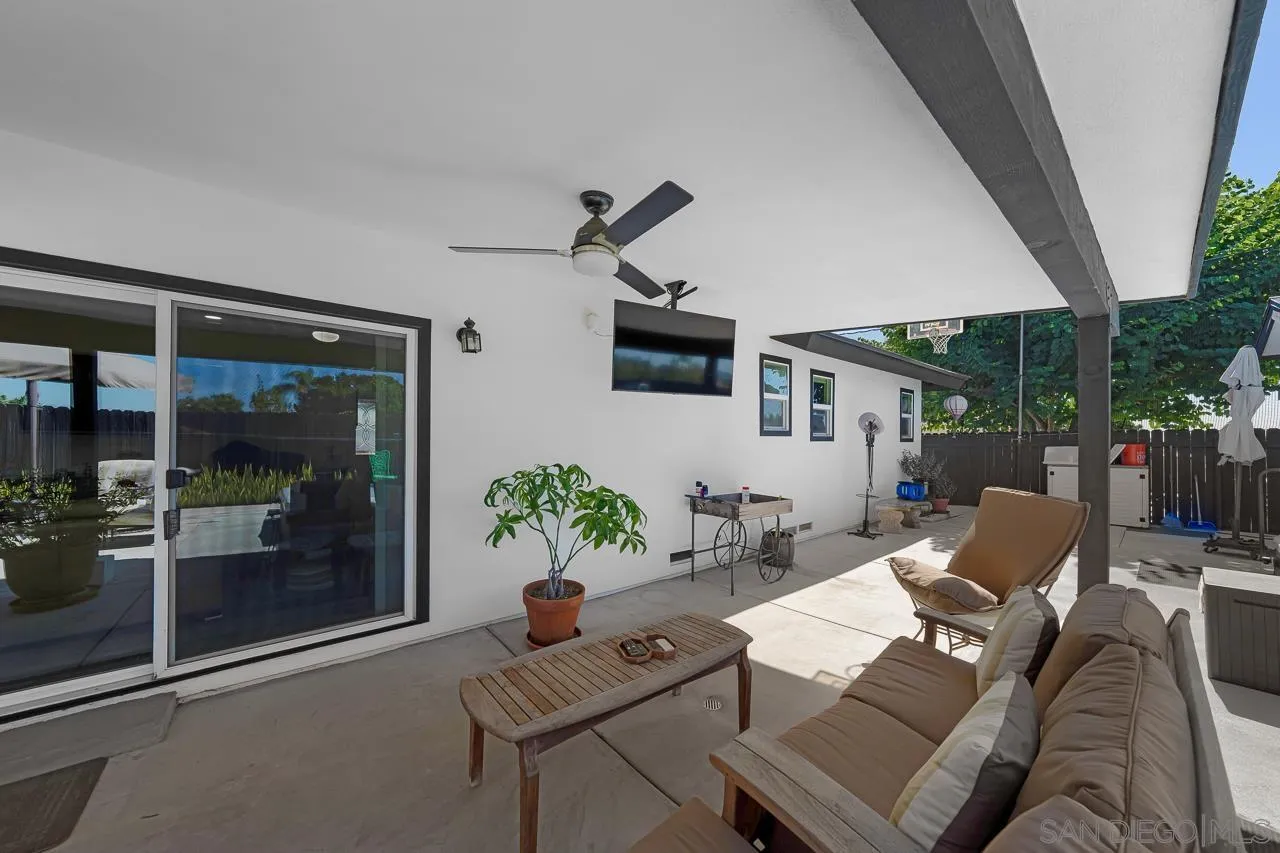 https://cdn.realtyfeed.com/cdn/127/250039647/69411c2633c98f0b7ba1359ee580b3da.webp