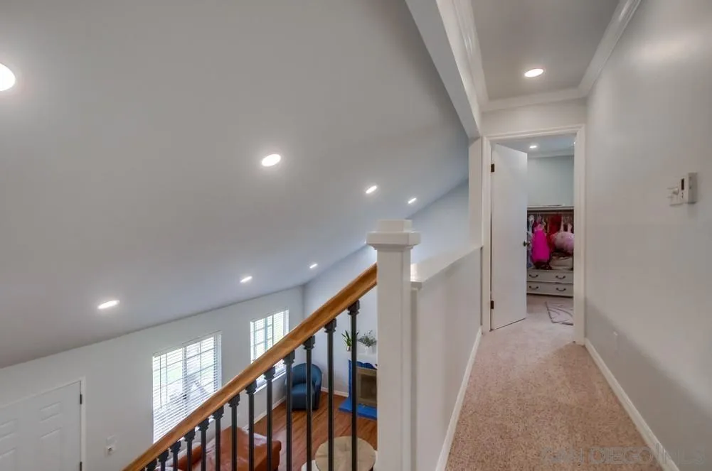 https://cdn.realtyfeed.com/cdn/127/250039650/782af36b1cc8cda7761eb34bb68dbab6.webp