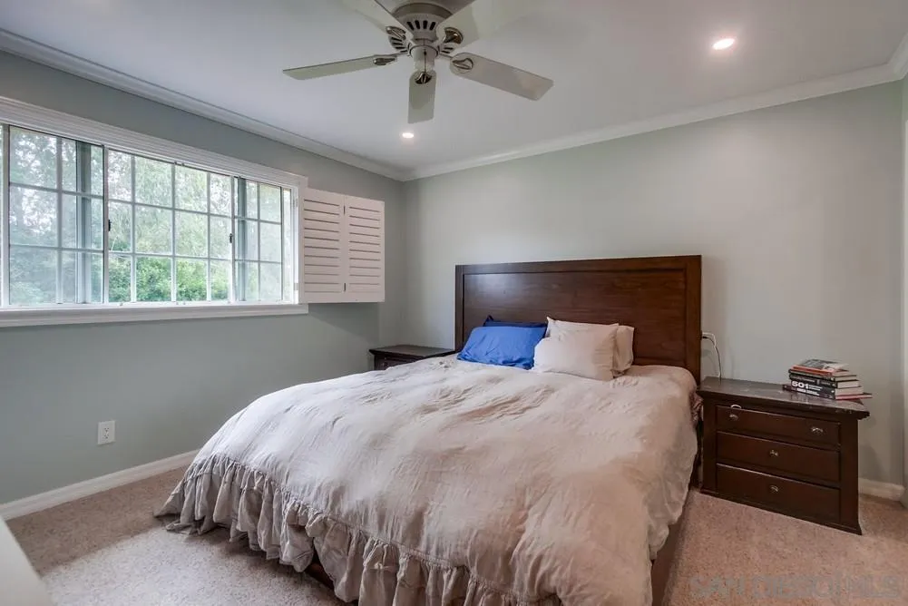 https://cdn.realtyfeed.com/cdn/127/250039650/941f22ade3a464934ca57b5f13e68b5e.webp