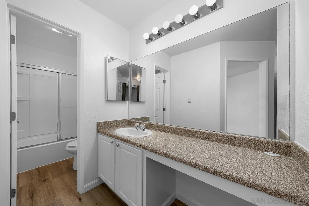 https://cdn.realtyfeed.com/cdn/127/250039657/98afb0ab1c44e0f8c9041927dfa3eb13.webp