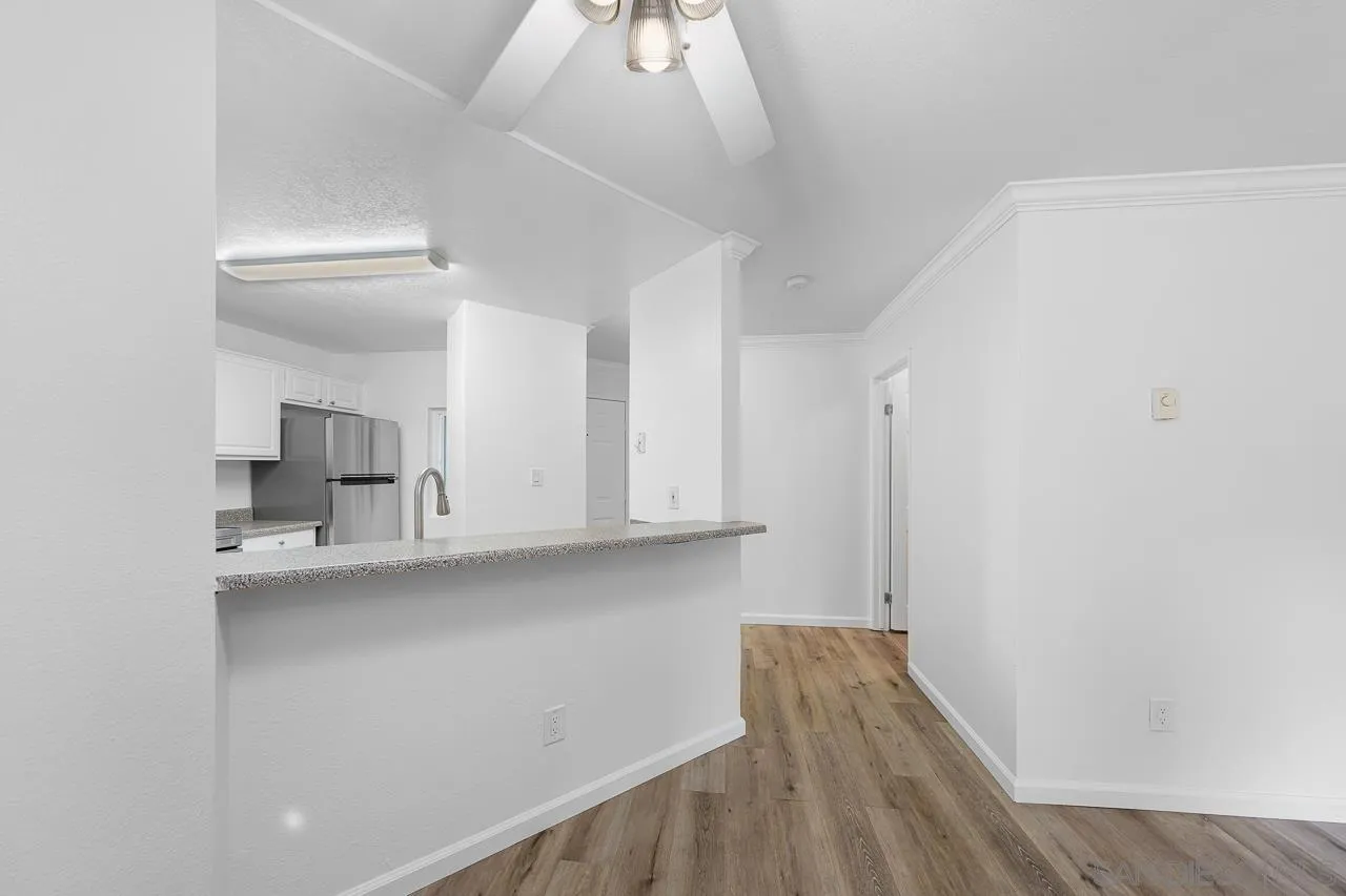 https://cdn.realtyfeed.com/cdn/127/250039657/b3f81eacb6ecaea3d1e615662f265e4b.webp