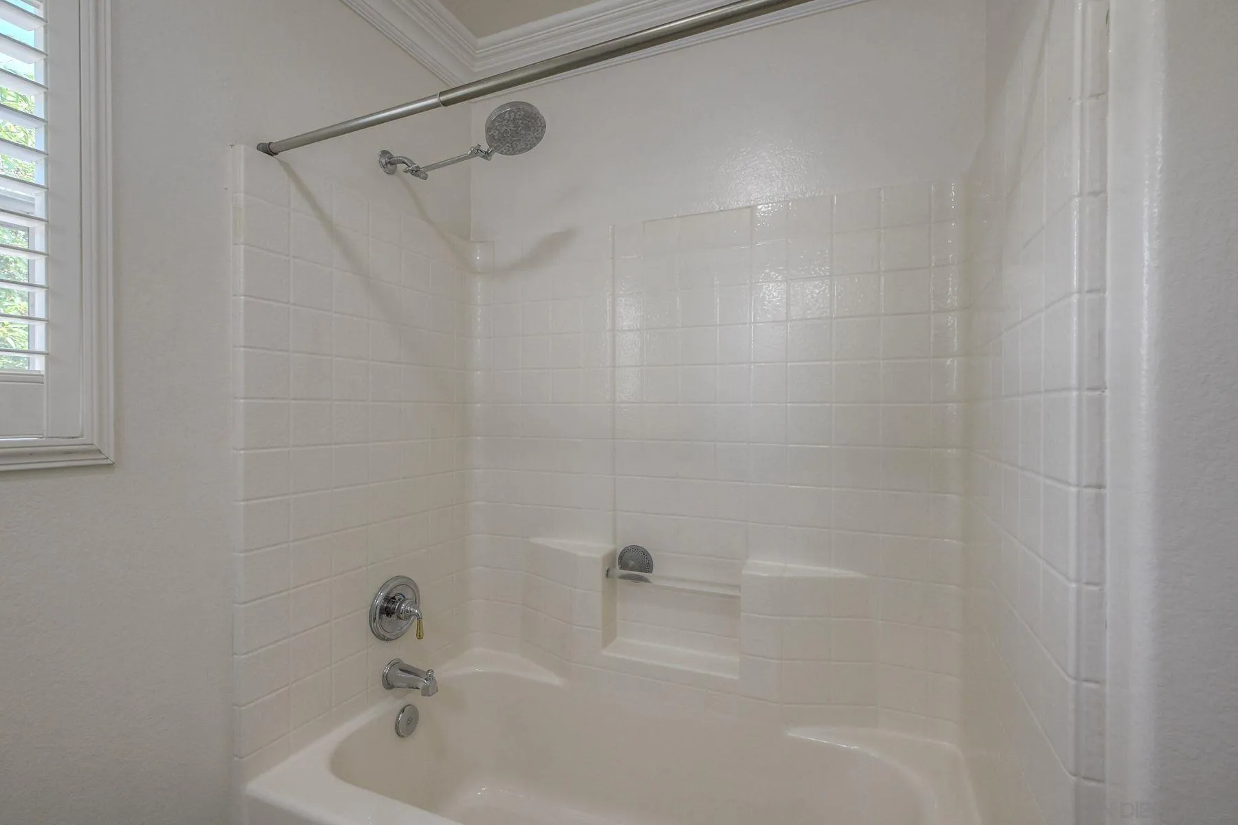 https://cdn.realtyfeed.com/cdn/127/250039659/b2c80f128c4f8ae5ab2ac401efba6eac.webp