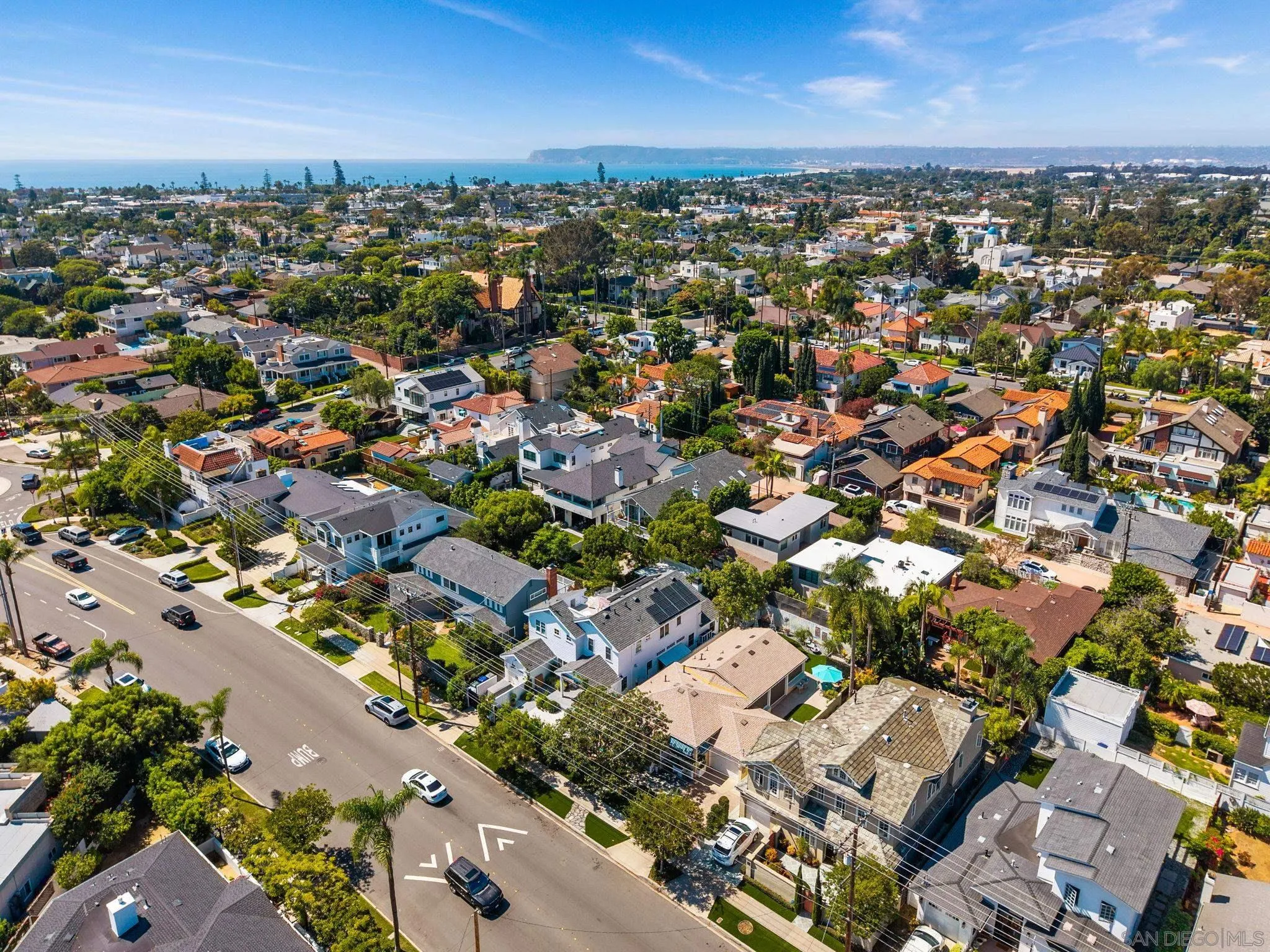 https://cdn.realtyfeed.com/cdn/127/250039664/03f8e23cf0e21468320a52b59f8704c0.webp