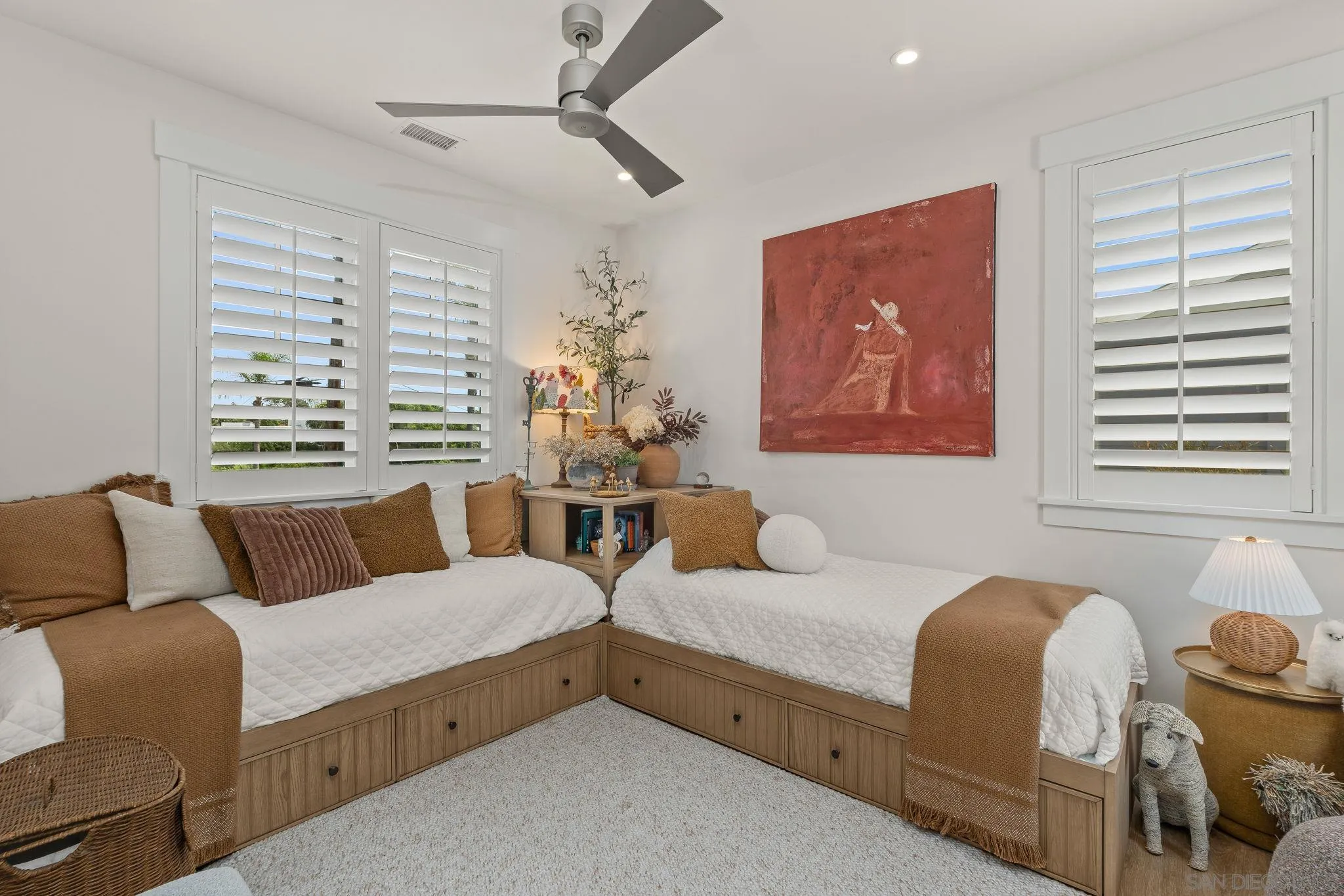 https://cdn.realtyfeed.com/cdn/127/250039664/4dd973d9a89f149c180f041b977ef7b4.webp