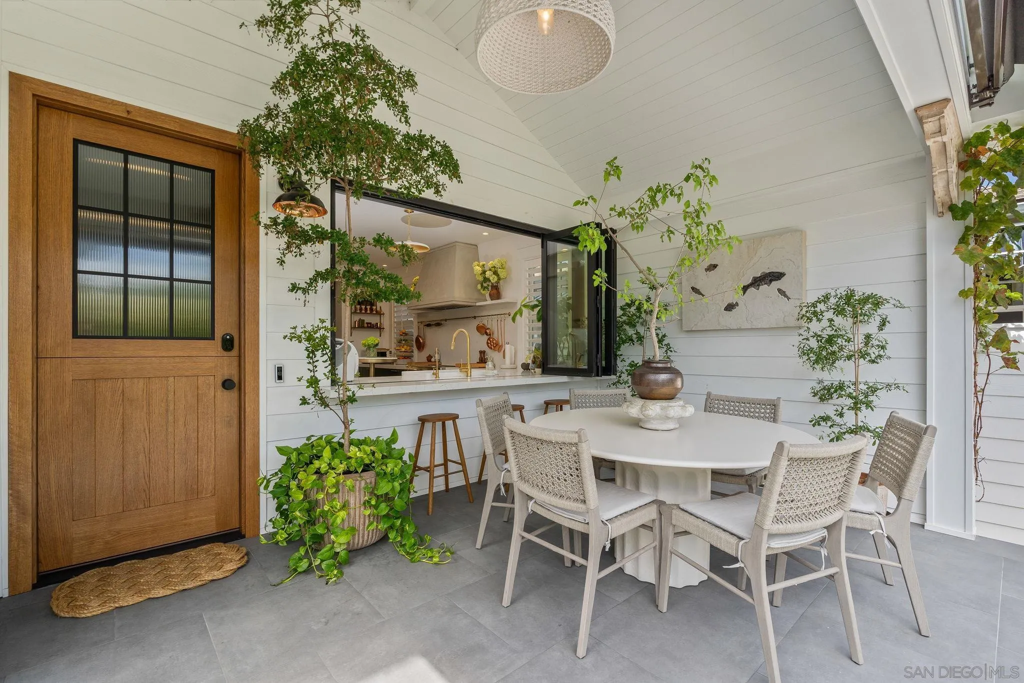 https://cdn.realtyfeed.com/cdn/127/250039664/827be4433e6d7243e0e0a52e38cdd216.webp