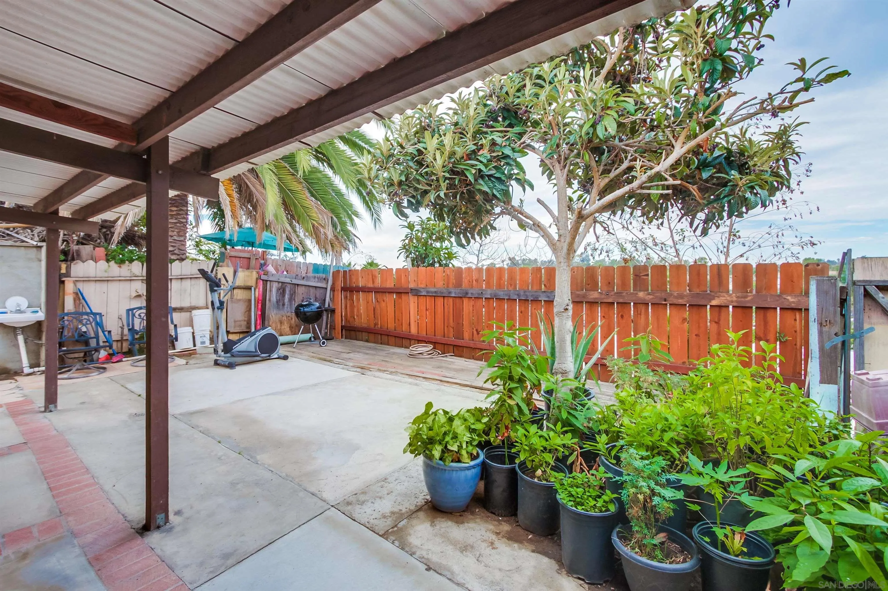 https://cdn.realtyfeed.com/cdn/127/250039671/d78322c00549587e2875c19a79f11ba5.webp