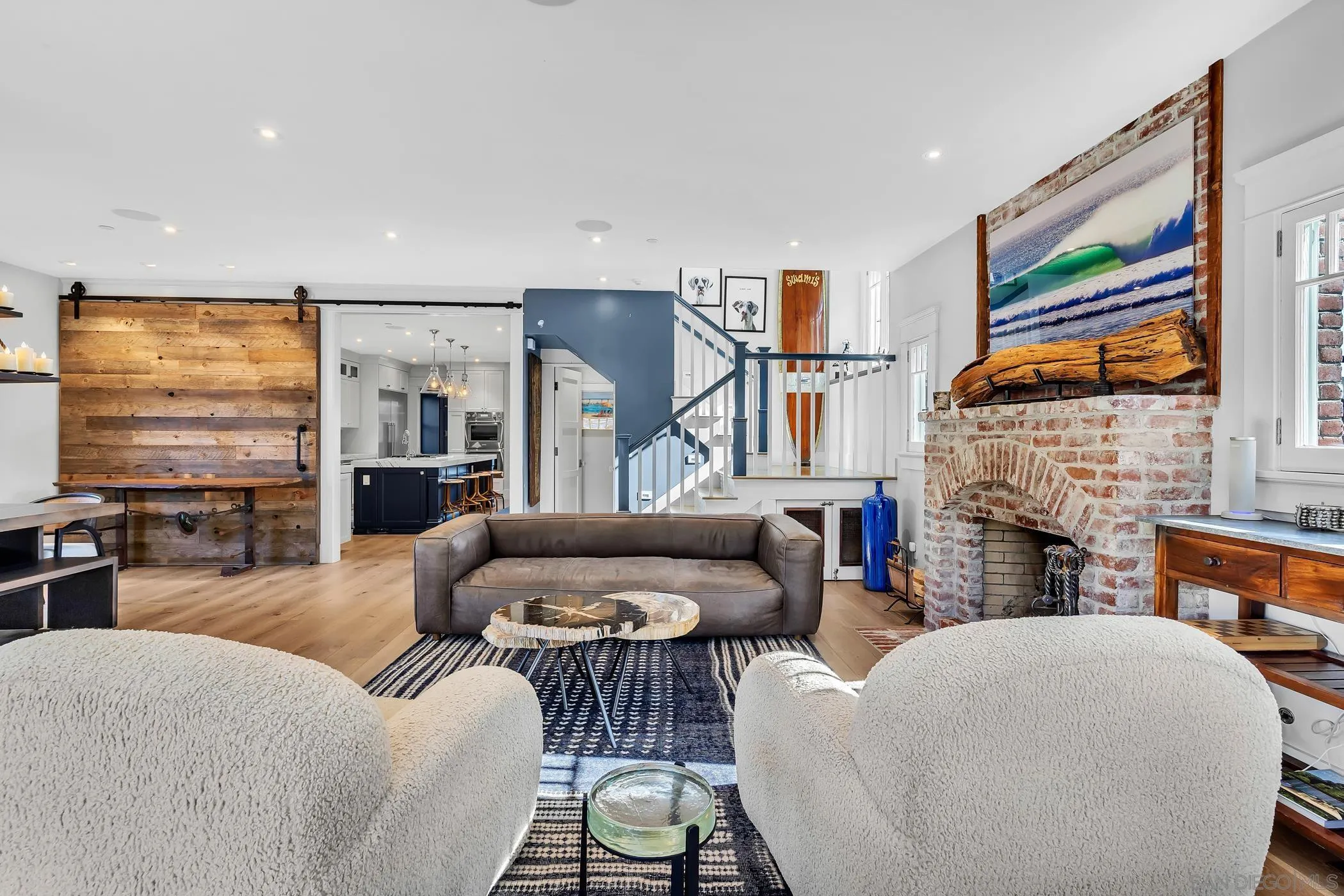 https://cdn.realtyfeed.com/cdn/127/250039672/94e03e9e0a7180fe1fdb809521b8e2d8.webp