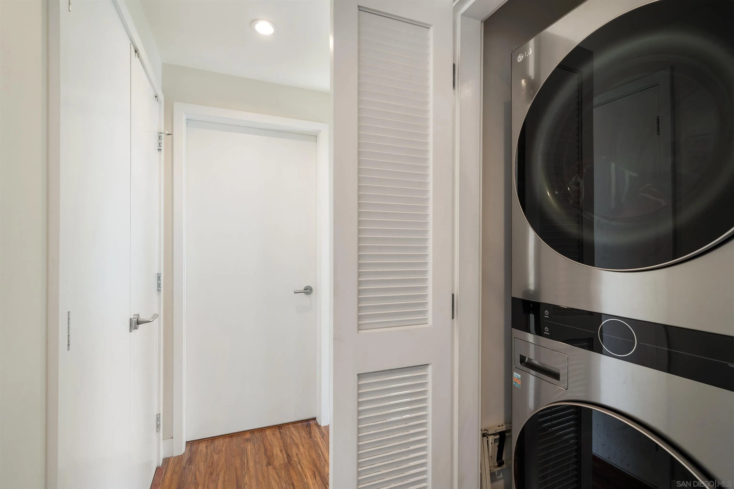 https://cdn.realtyfeed.com/cdn/127/250039673/a9ac71c2447d1f2d0e72aa67c5c65338.webp