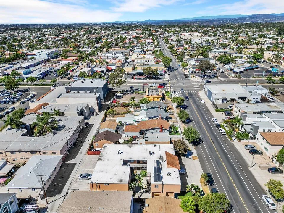 https://cdn.realtyfeed.com/cdn/127/250039682/a046d3f01cc4c0fec2ae219fc23fe9cb.webp