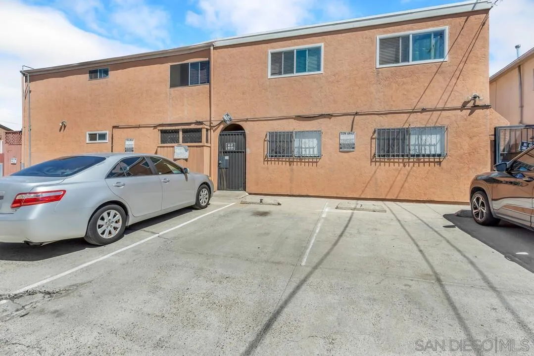 https://cdn.realtyfeed.com/cdn/127/250039682/ef96b4a3e22b037c5d2efd148e1798f4.webp