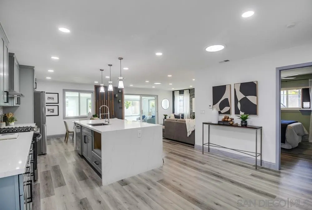https://cdn.realtyfeed.com/cdn/127/250039688/4470d4ef0f99cbf5a63e7055779495e7.webp