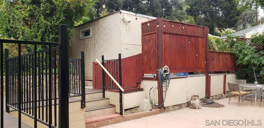 https://cdn.realtyfeed.com/cdn/127/250039689/d39e3f210bee4dfb02bdf8f608d082a8.webp