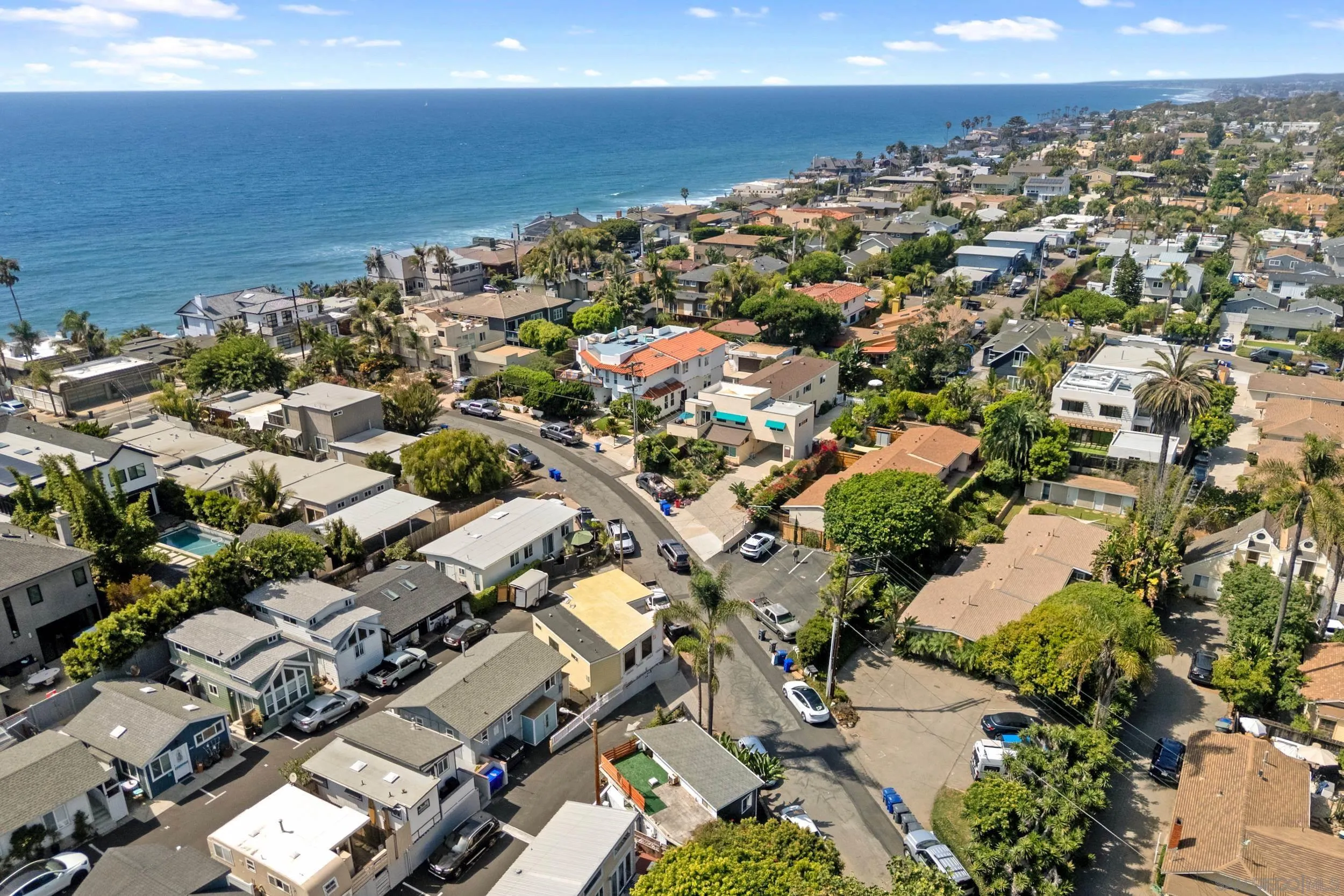 https://cdn.realtyfeed.com/cdn/127/250039695/28751f27e6cfd5fed4078ba16f8266e9.webp