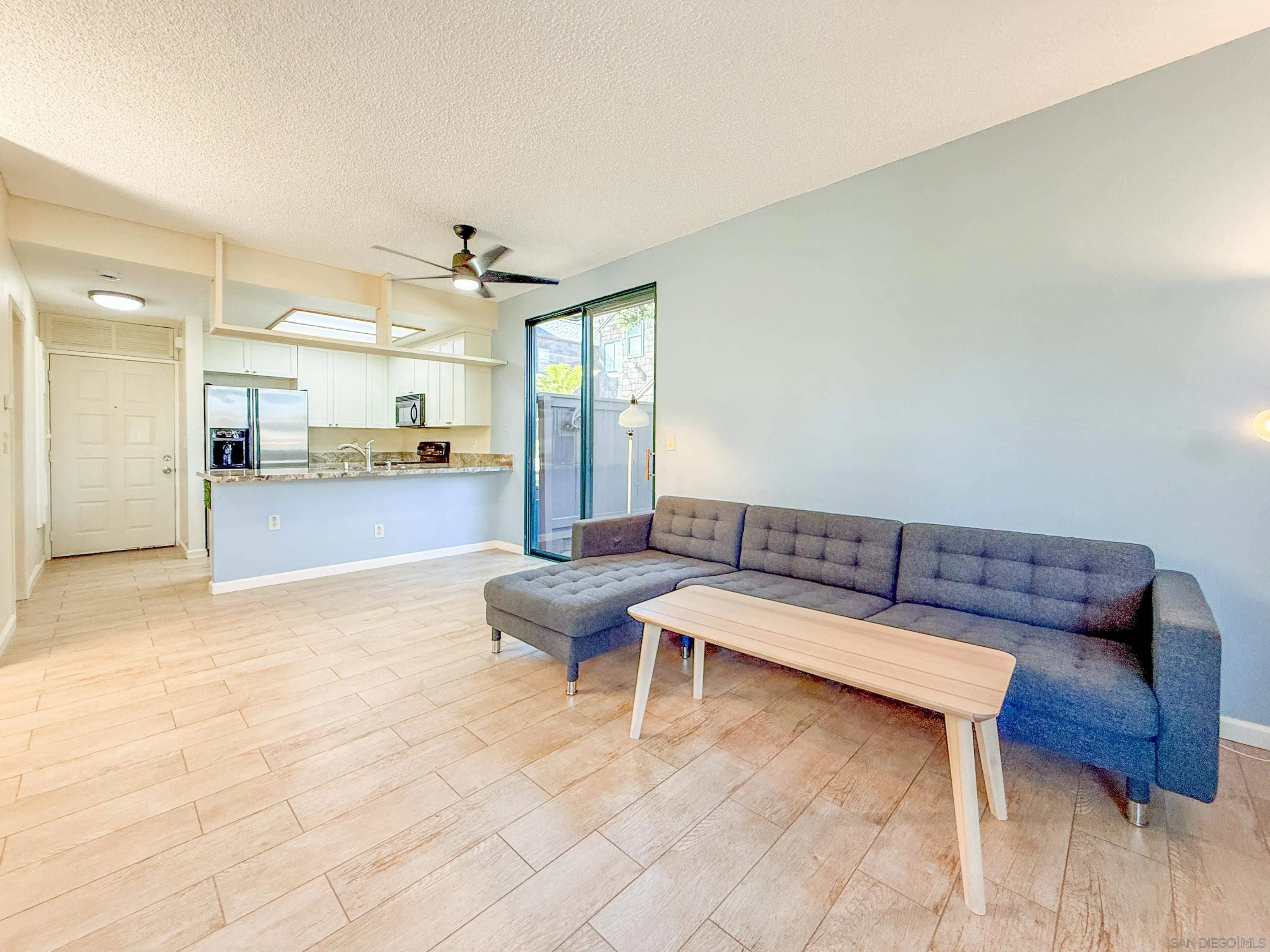 Photo #3: 250039697 Listing 