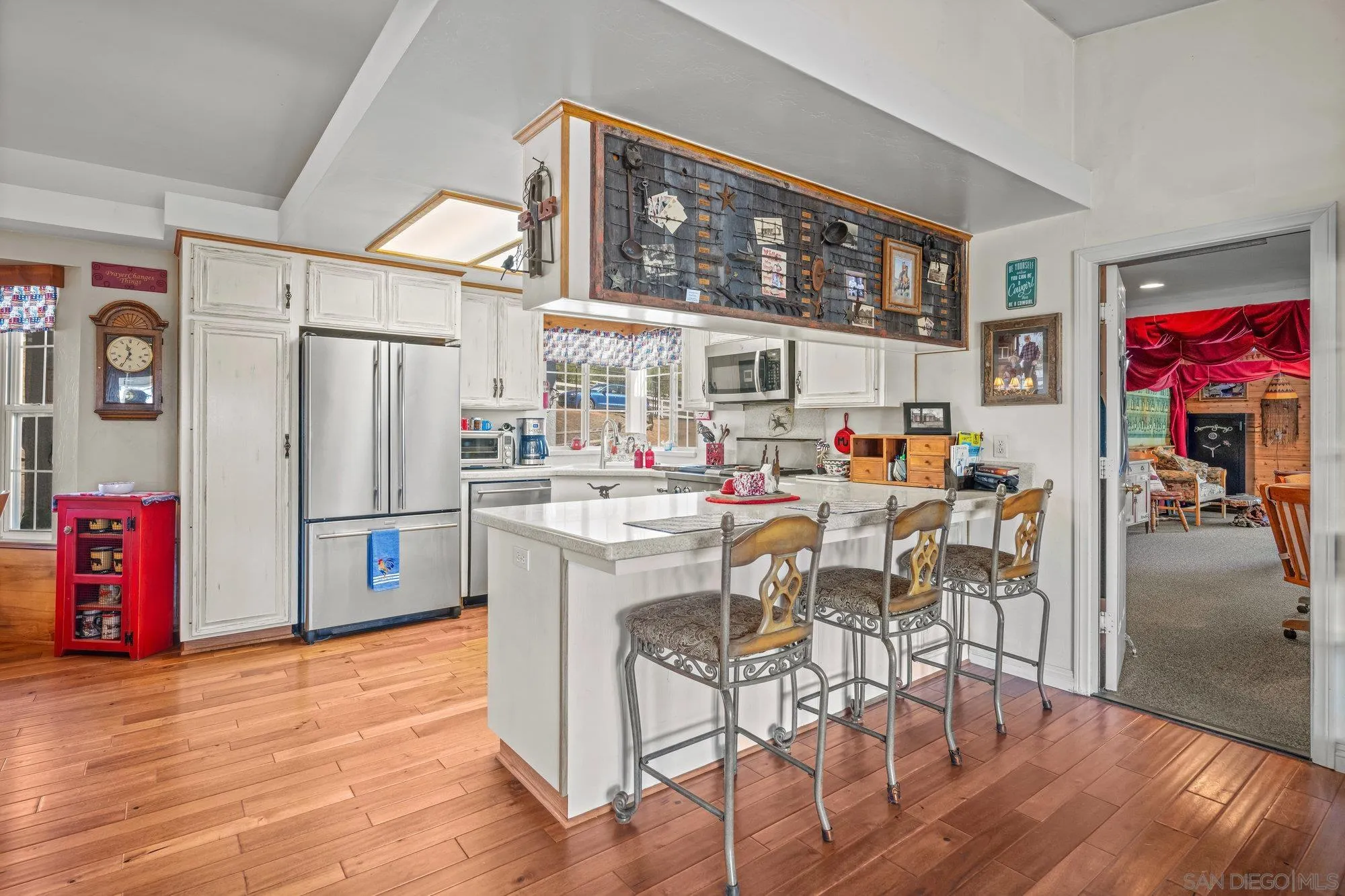 https://cdn.realtyfeed.com/cdn/127/250039698/4f508d8cbf98d78a9cd10e47e907db65.webp