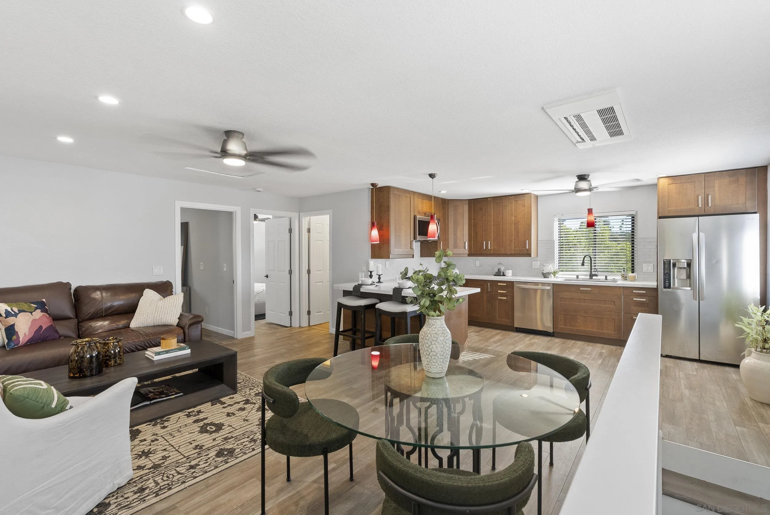 https://cdn.realtyfeed.com/cdn/127/250039701/263c4706e7569d801fd1ac6816cc048d.webp