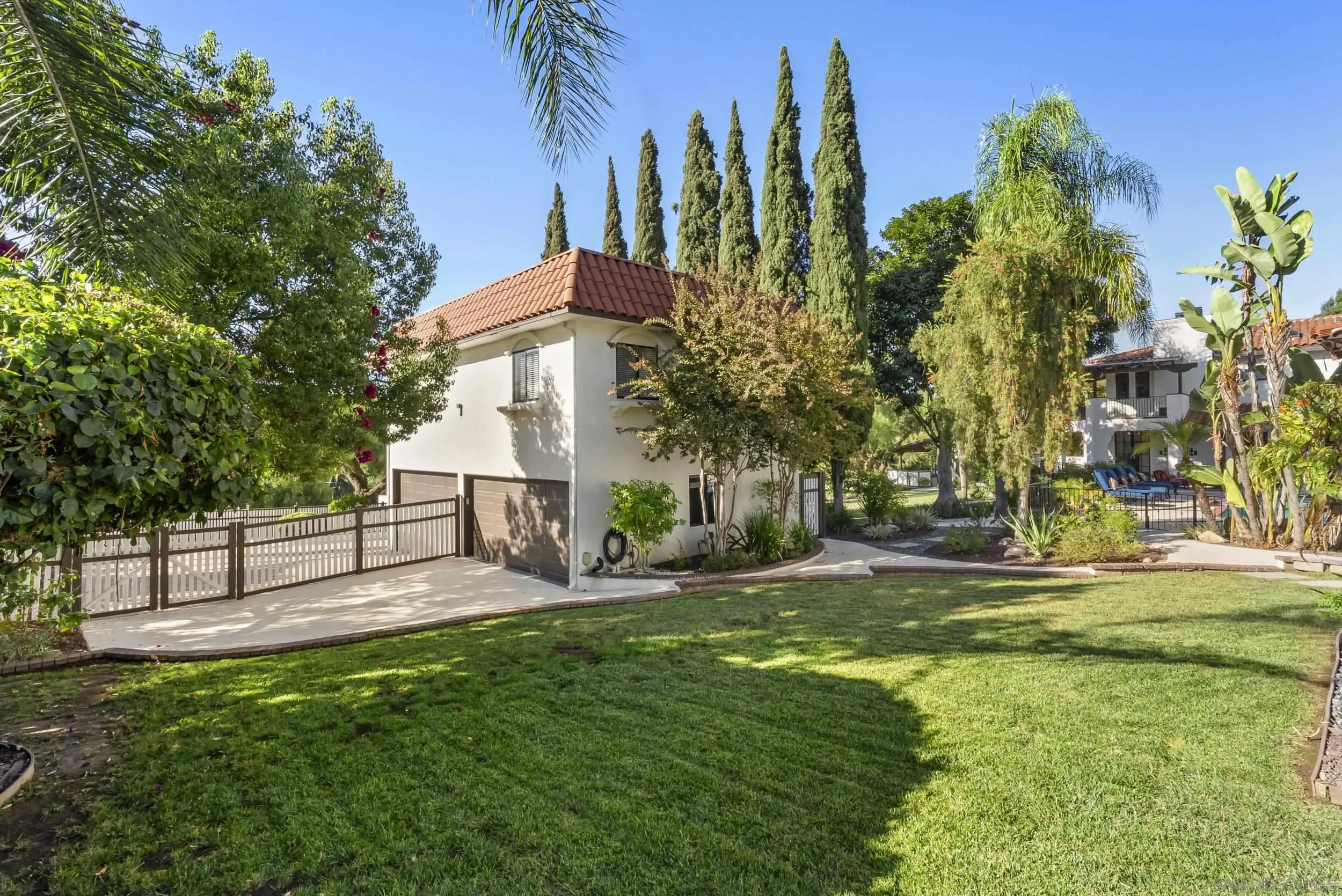 https://cdn.realtyfeed.com/cdn/127/250039701/ab67c30f3cc1e7ab67f301d8af48bb3d.webp