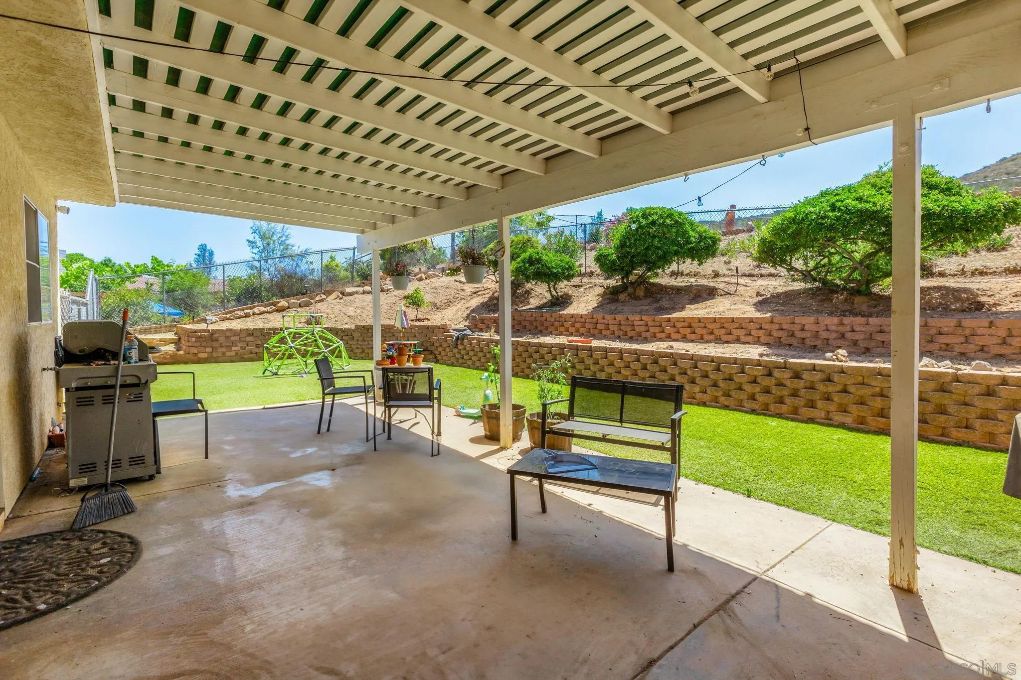 https://cdn.realtyfeed.com/cdn/127/250039715/08e7d8f122e7855f6180158657b1e1d0.webp