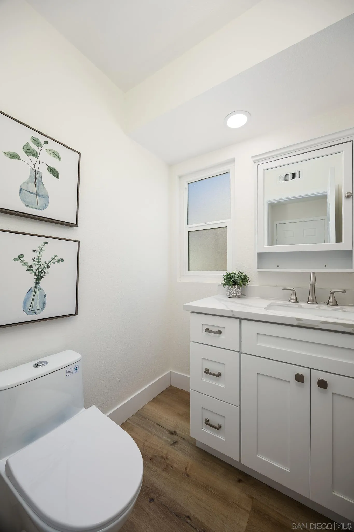 https://cdn.realtyfeed.com/cdn/127/250039726/1d27894304c84dcc9735385b0f7b31ce.webp