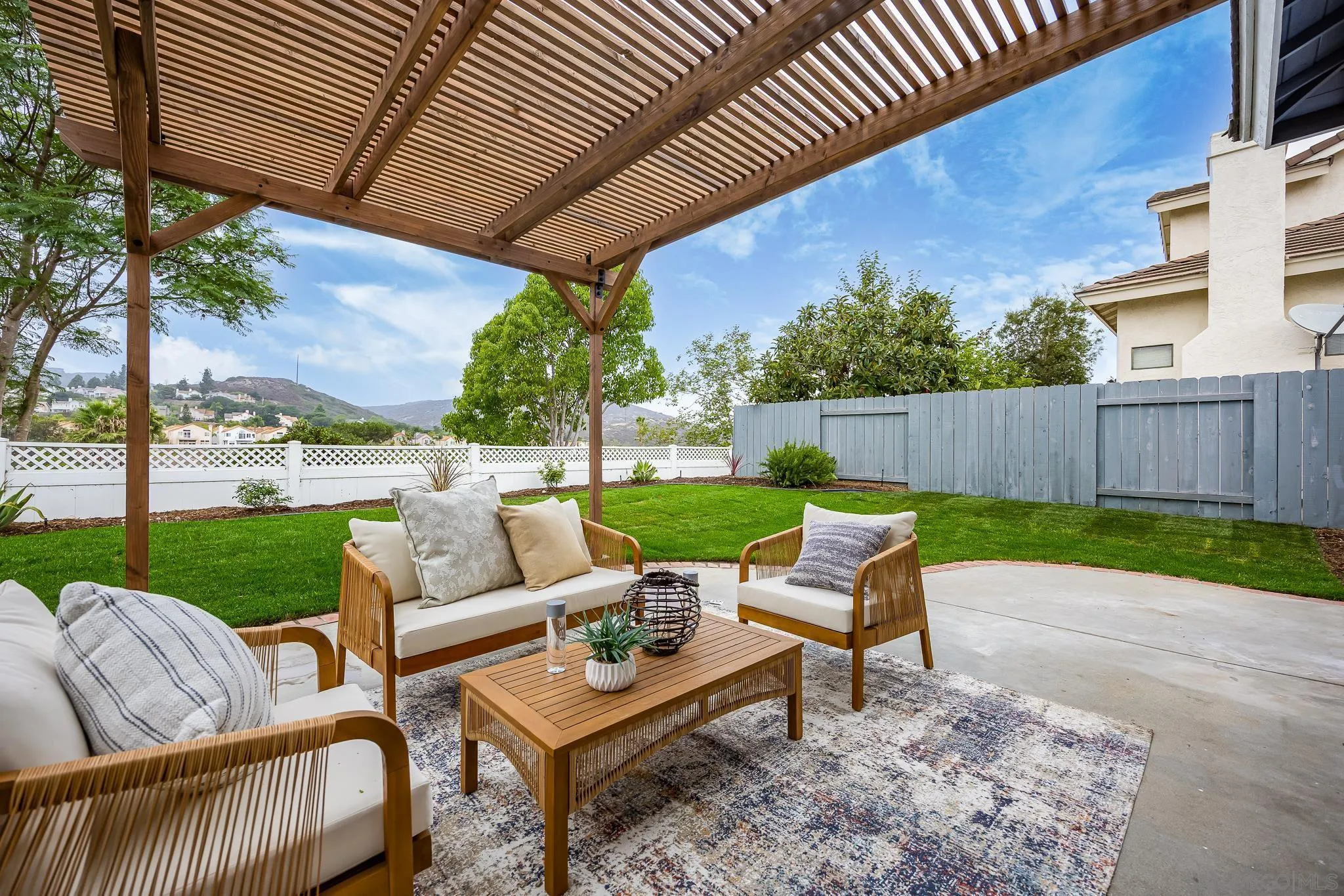 https://cdn.realtyfeed.com/cdn/127/250039726/6ccdca32067f8a70d079b32f85723a75.webp