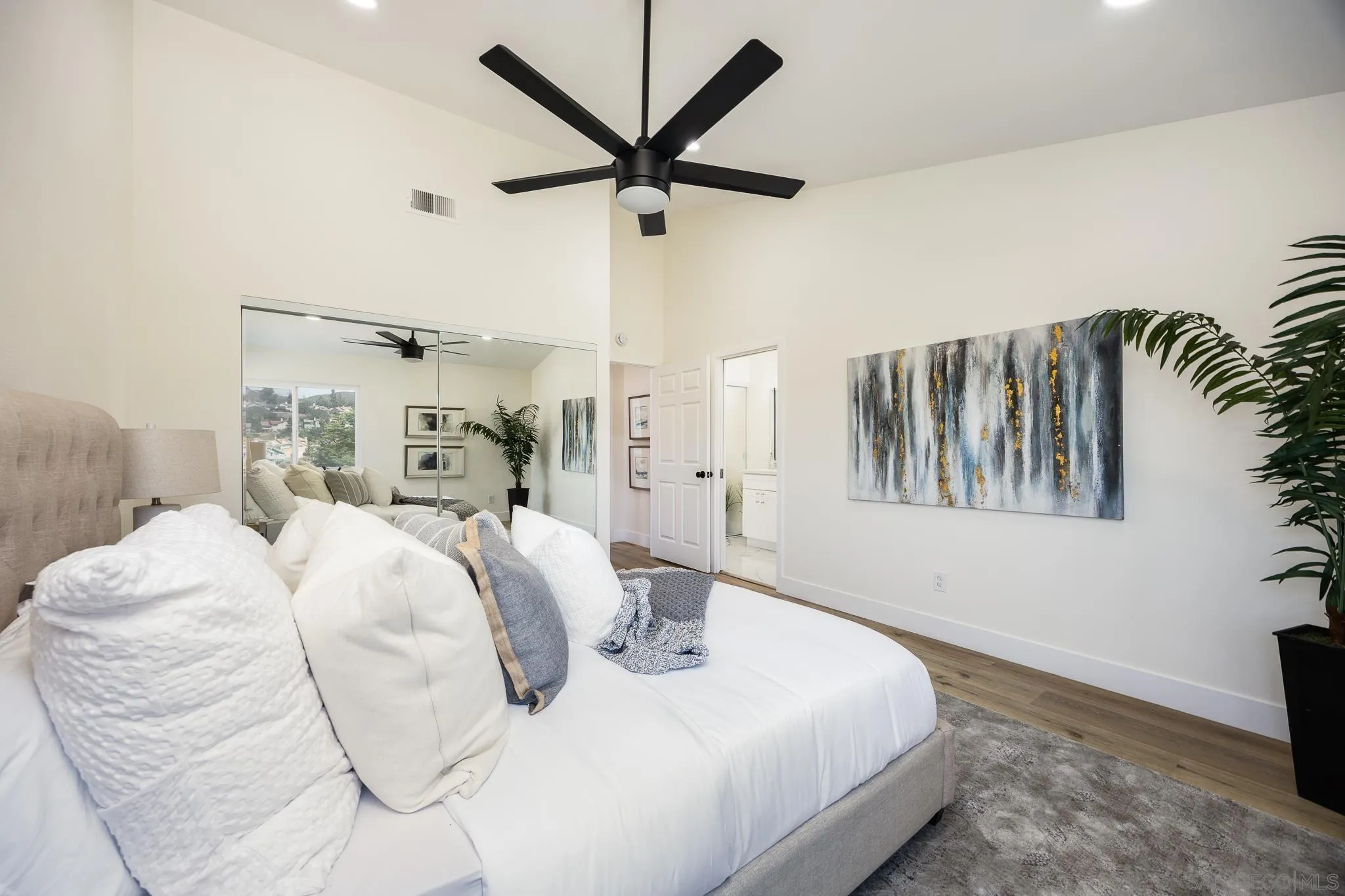 https://cdn.realtyfeed.com/cdn/127/250039726/7515c3cd8e70b708eb681b1a9068e50f.webp