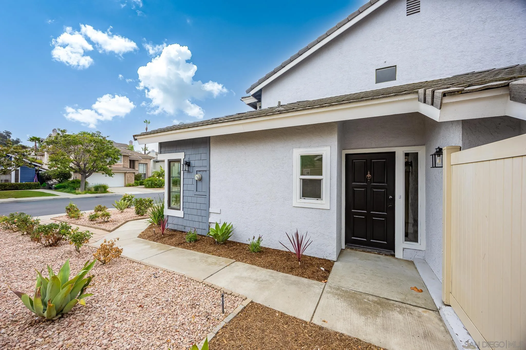 https://cdn.realtyfeed.com/cdn/127/250039726/db67337d4e28fff058fbc59a10a24af5.webp