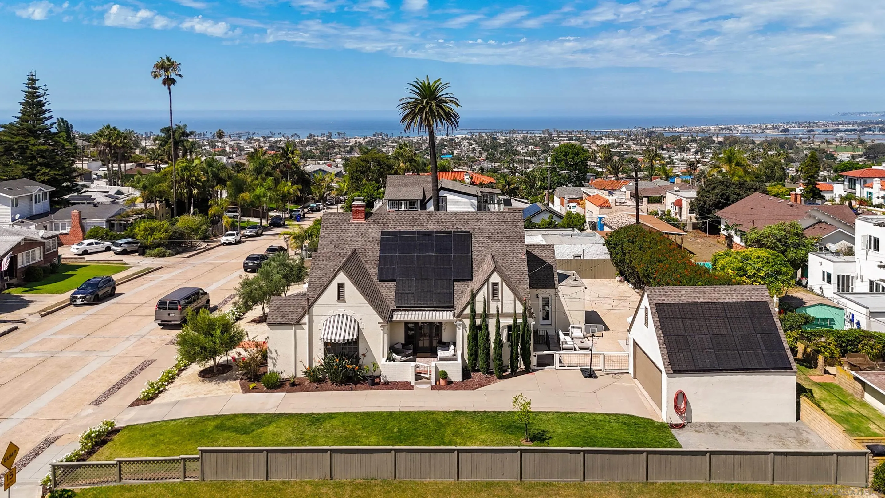 https://cdn.realtyfeed.com/cdn/127/250039728/3e82ee959a9b36b779ba5e04f895c382.webp