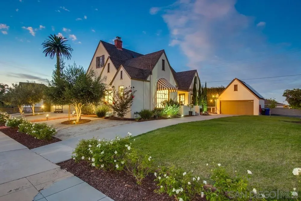 https://cdn.realtyfeed.com/cdn/127/250039728/46b5a12431ada40f7086f7e51682d67b.webp