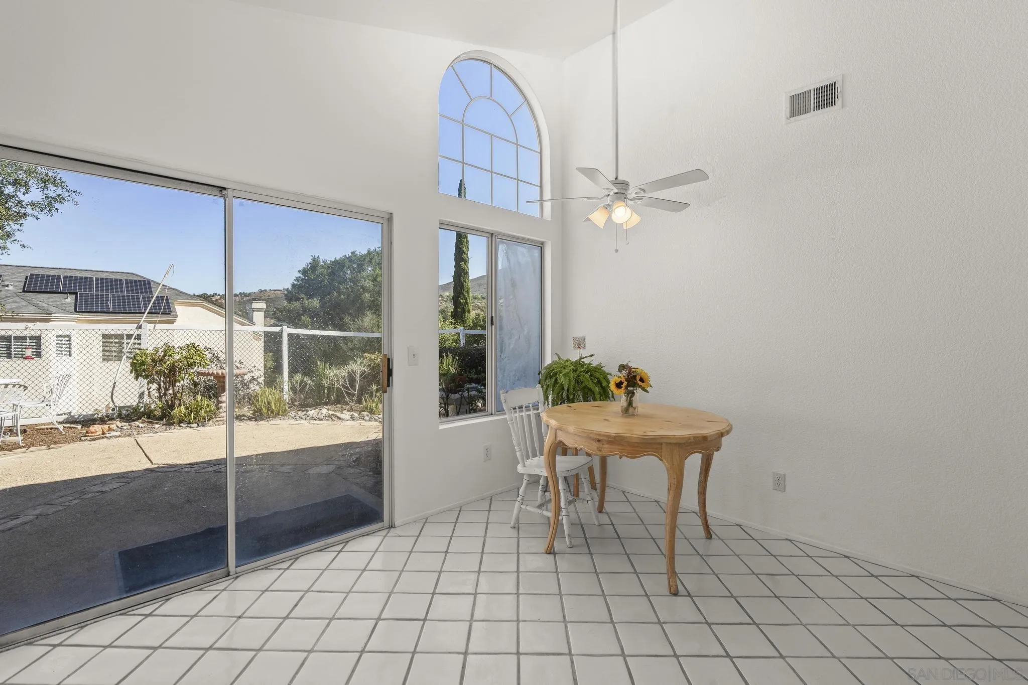 https://cdn.realtyfeed.com/cdn/127/250039729/4545a10bcfe2b8e9a44d3b928f085068.webp