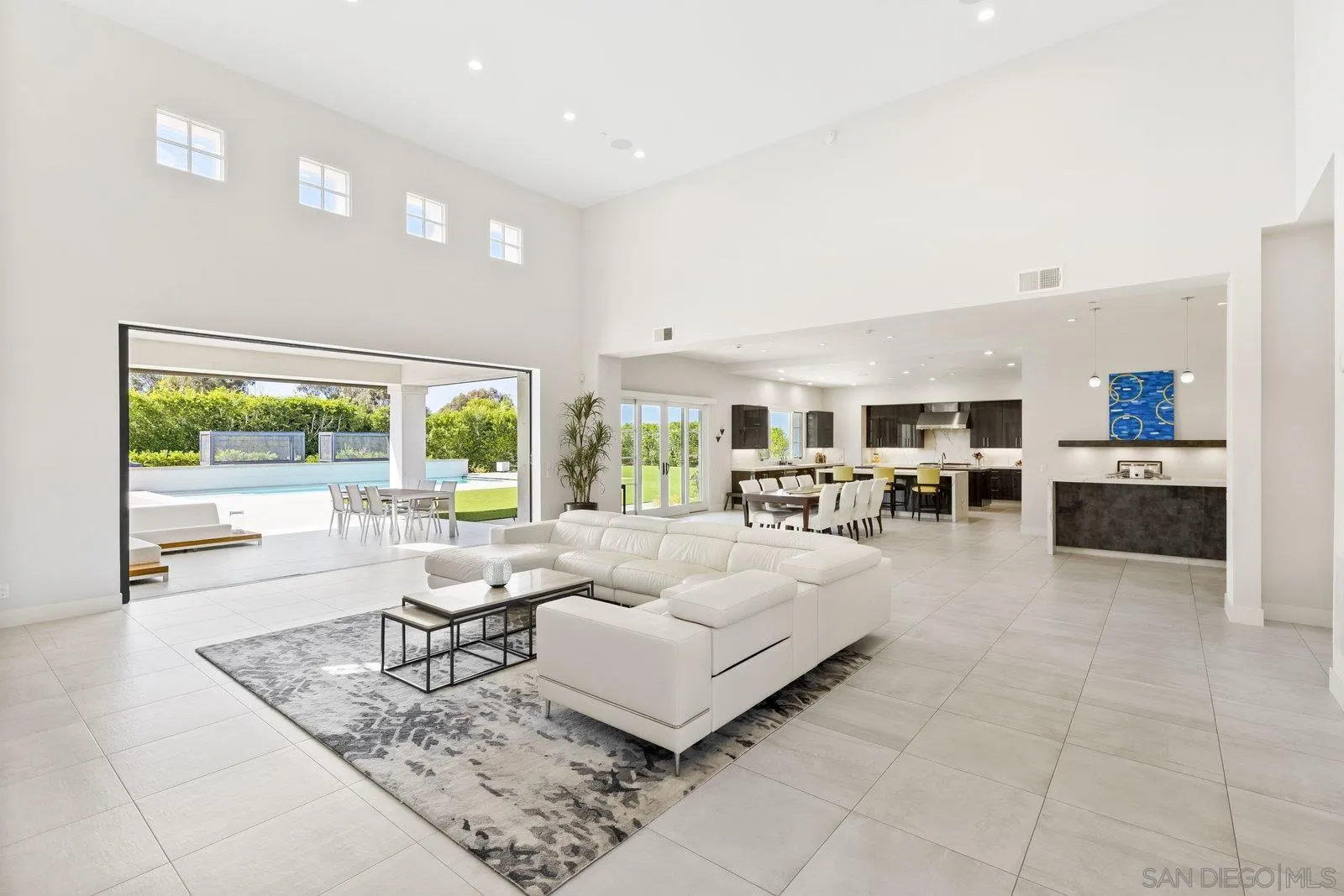 https://cdn.realtyfeed.com/cdn/127/250039737/4a24d1422b9e2514b0b4ca8dde1ecaca.webp