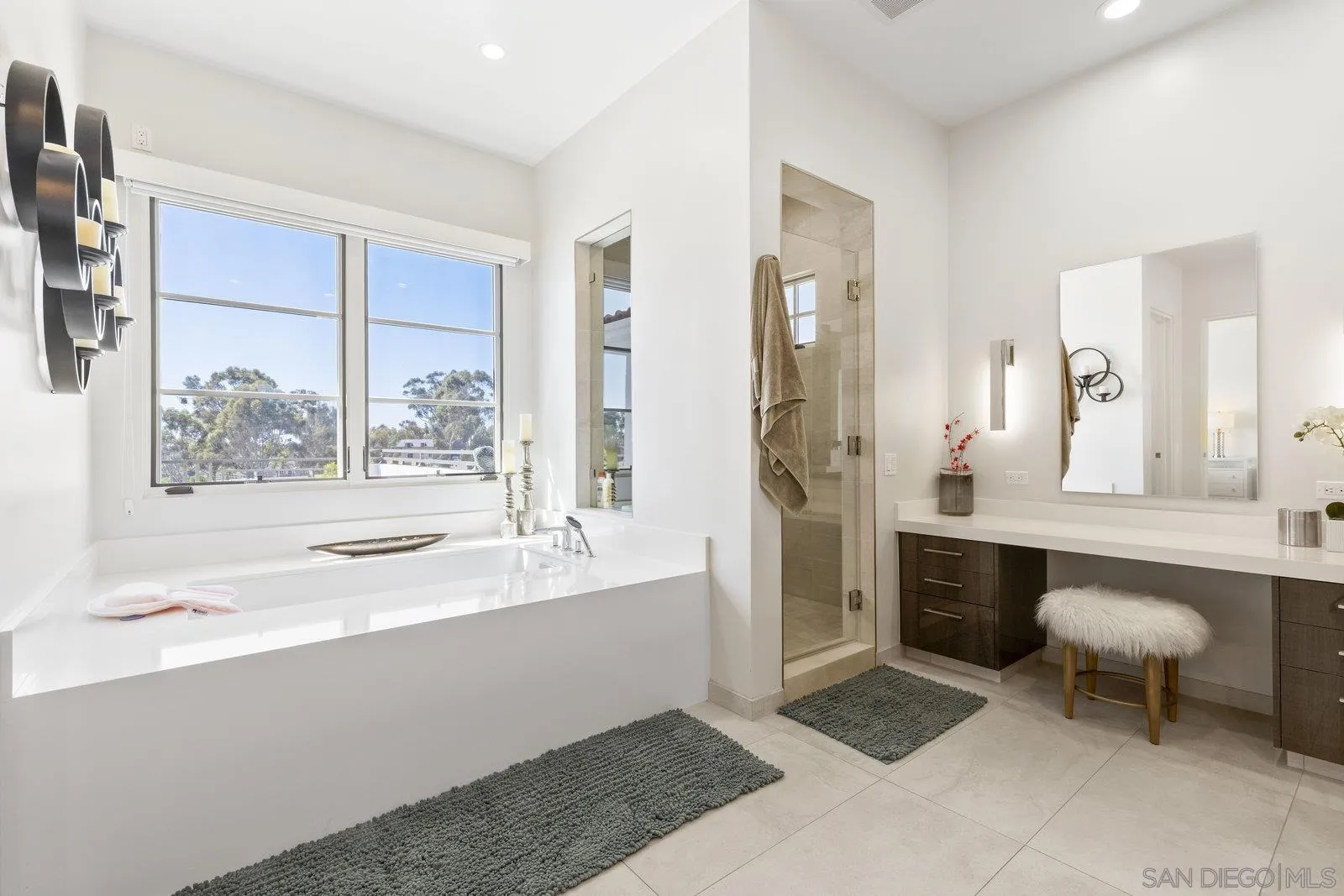 https://cdn.realtyfeed.com/cdn/127/250039737/f0f2fc84e1e57e9c040b128ddfedb3e0.webp