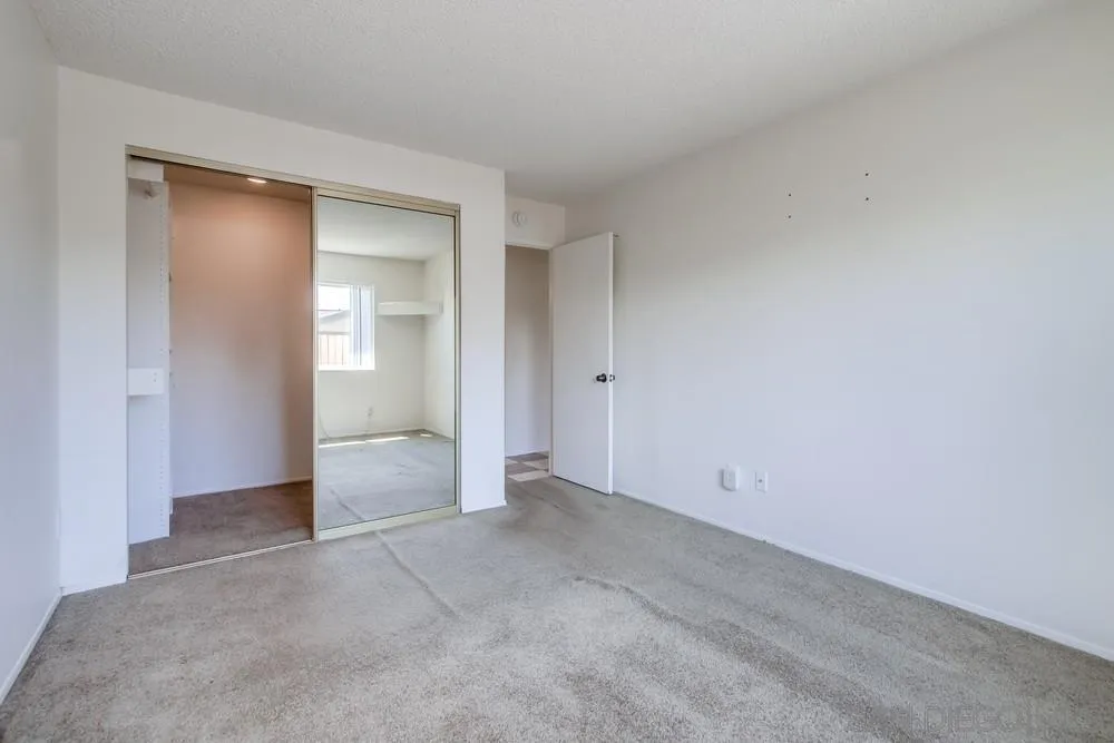 https://cdn.realtyfeed.com/cdn/127/250039740/2a43e6d2d20b95434a8dbc25cc722b4b.webp