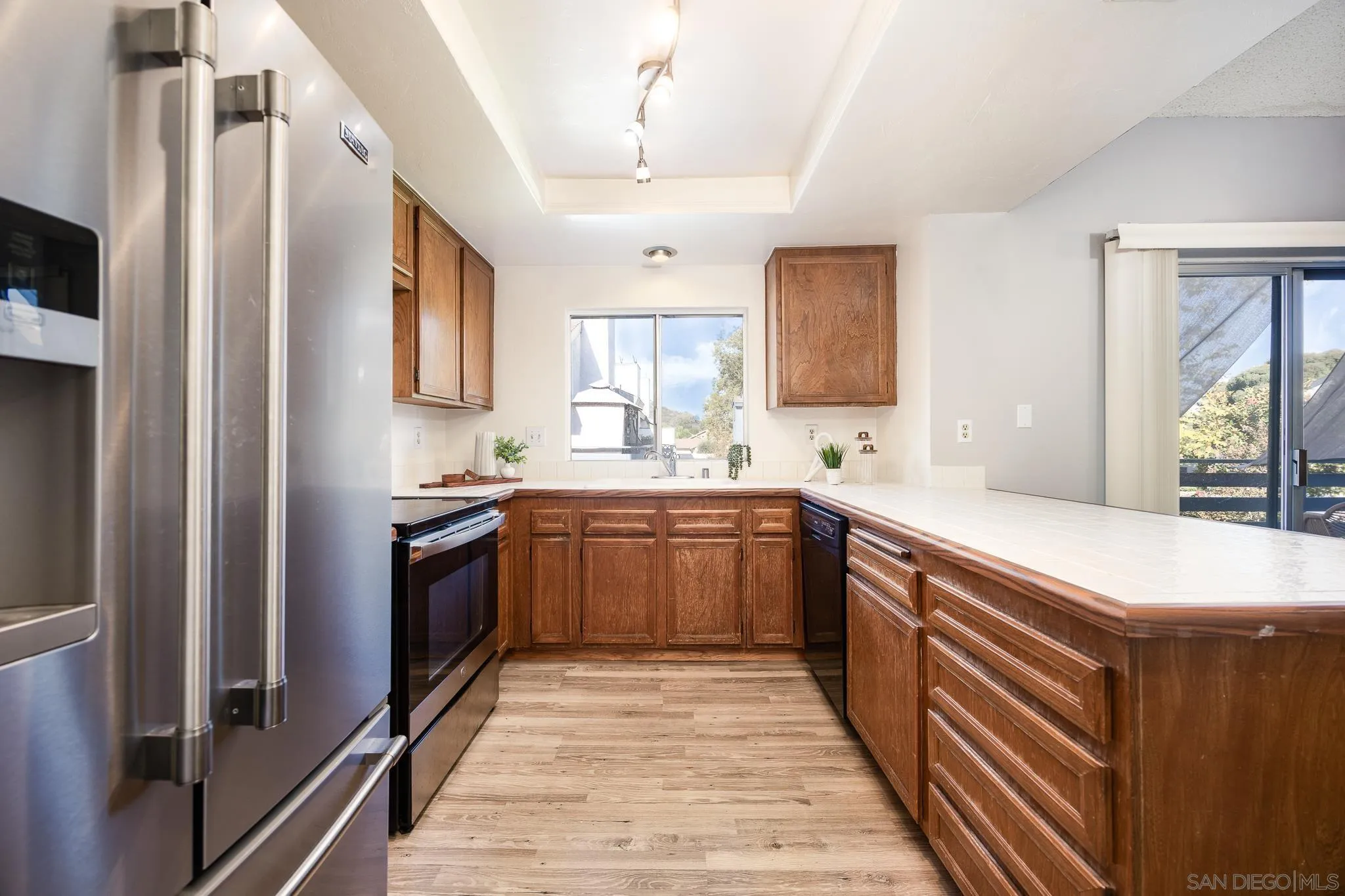 Photo #10: 250039744 Listing: Photo #10